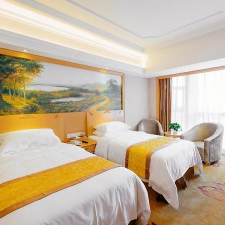 Vienna International Hotel Shanghai Pudong New District Dishui Lake Univeristy City Nianbalian Exteriör bild