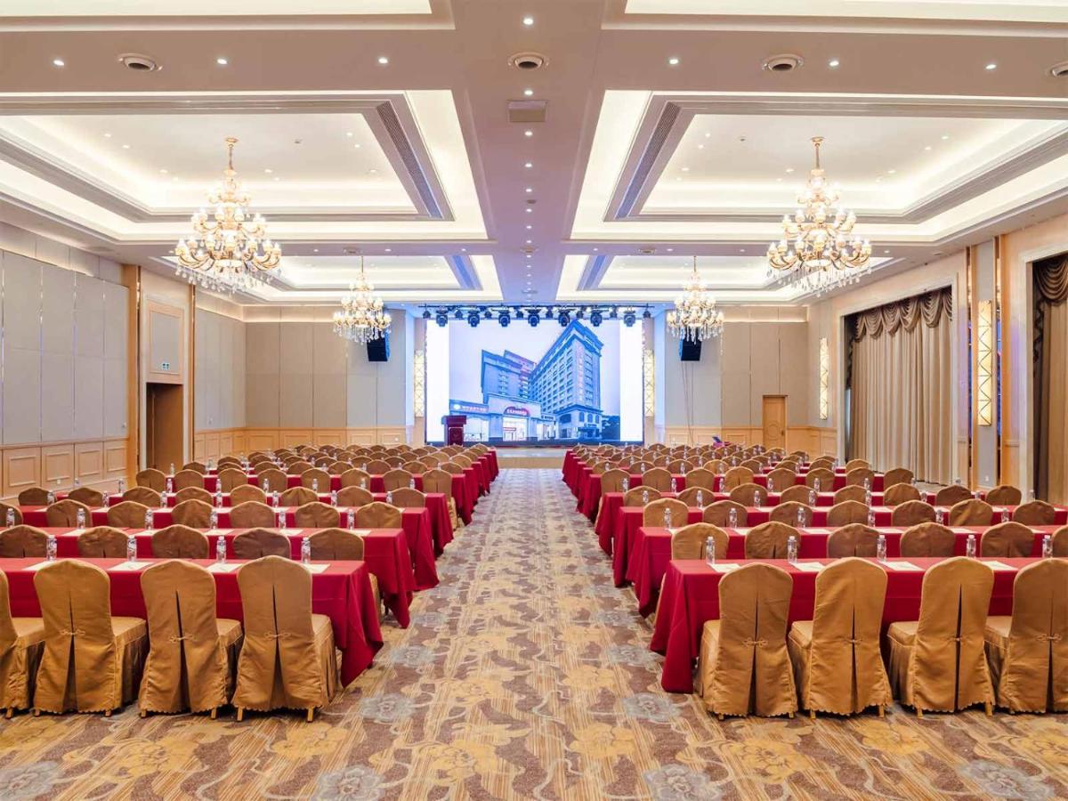 Vienna International Hotel Shanghai Pudong New District Dishui Lake Univeristy City Nianbalian Exteriör bild